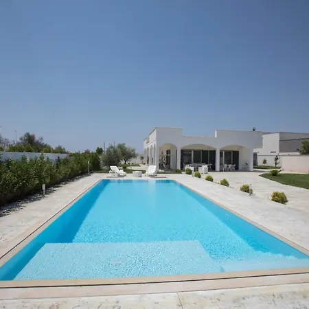 بيت ضيافة Alfi 4*